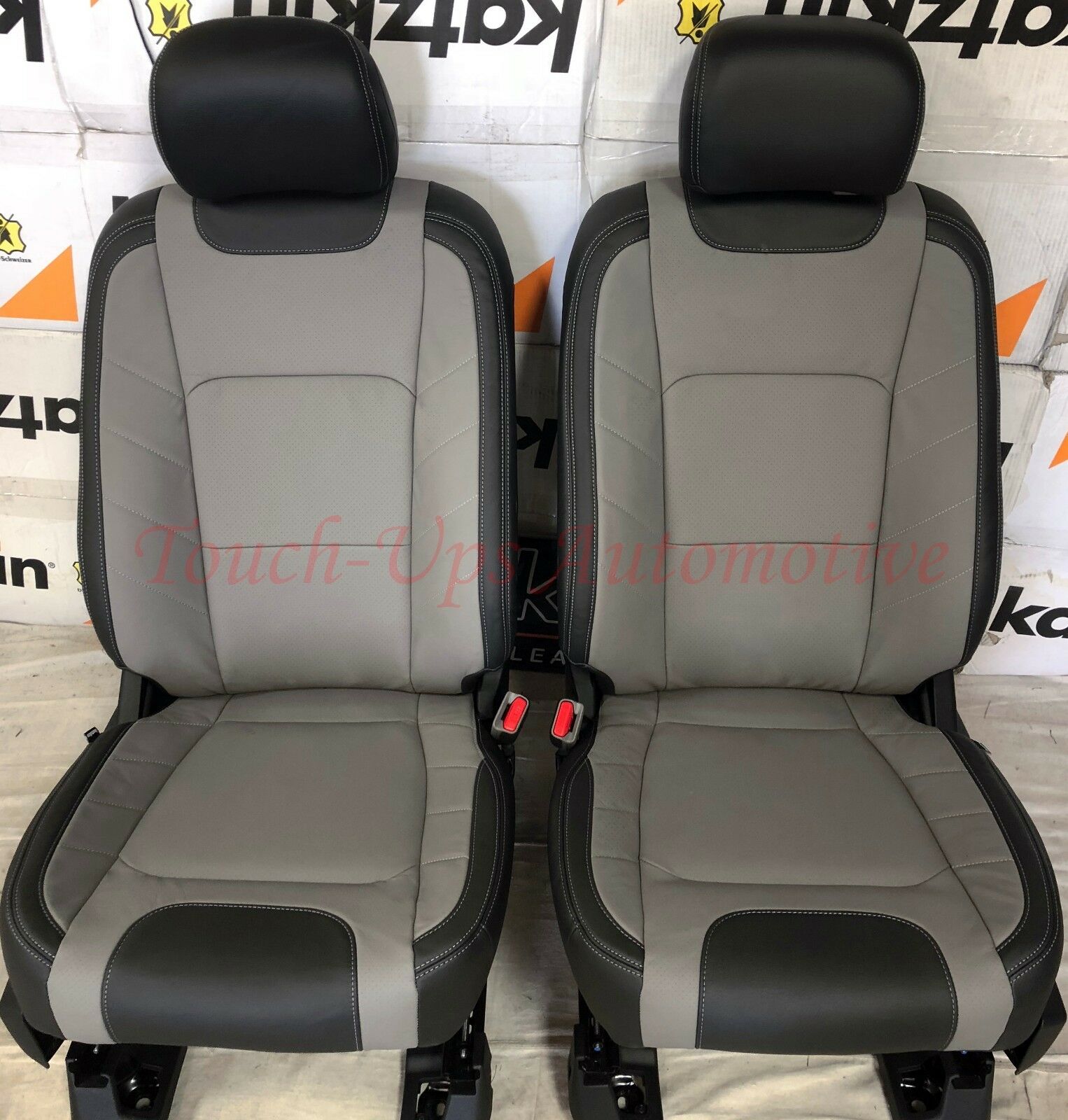 2019-20 Ford F-250 XLT SuperCrew KATZKIN Leather Seat Covers Black Gray Jumpseat