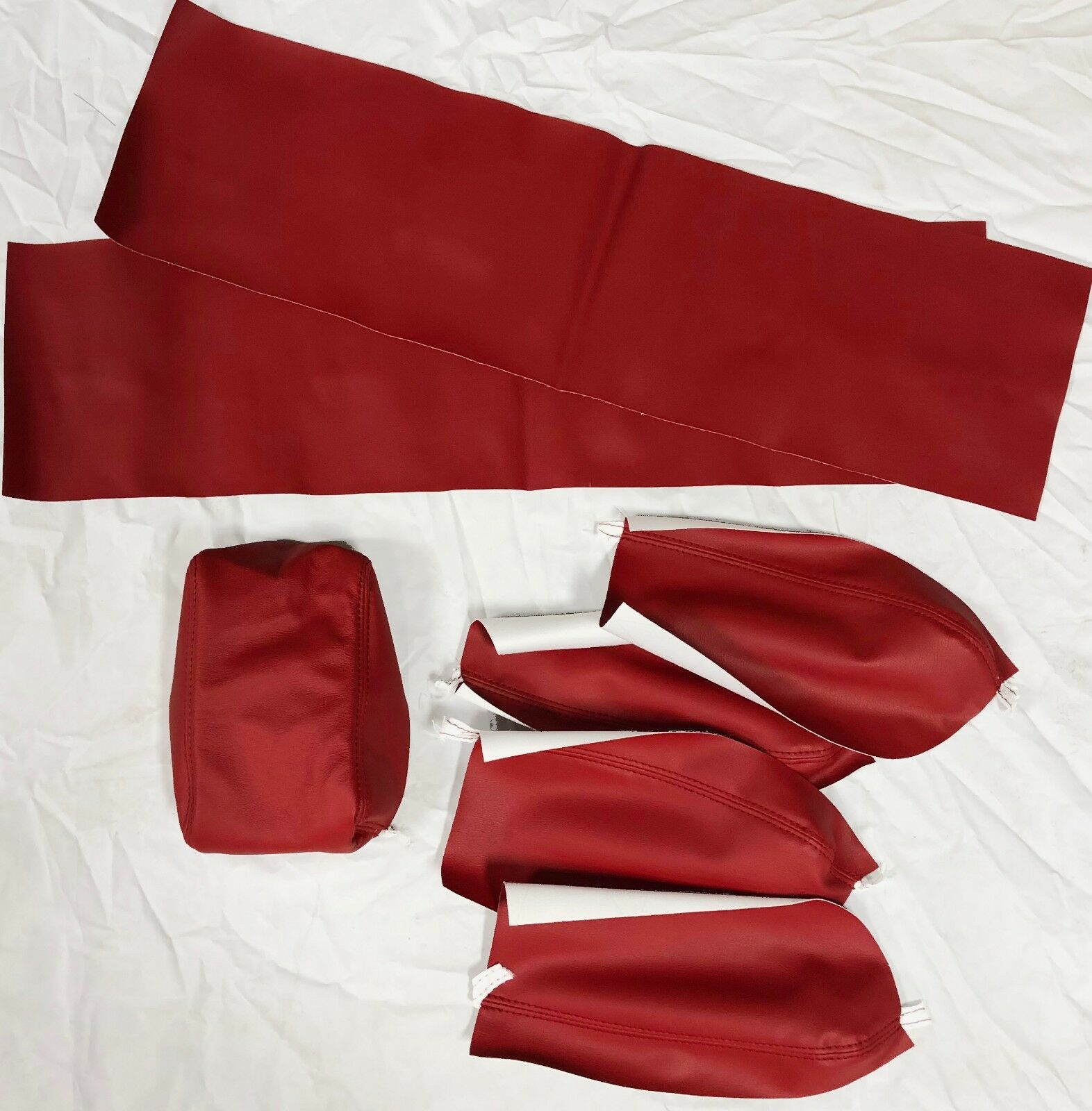 2009 2010 Dodge Challenger SE RT Custom Design KATZKIN Leather Seat Covers Red